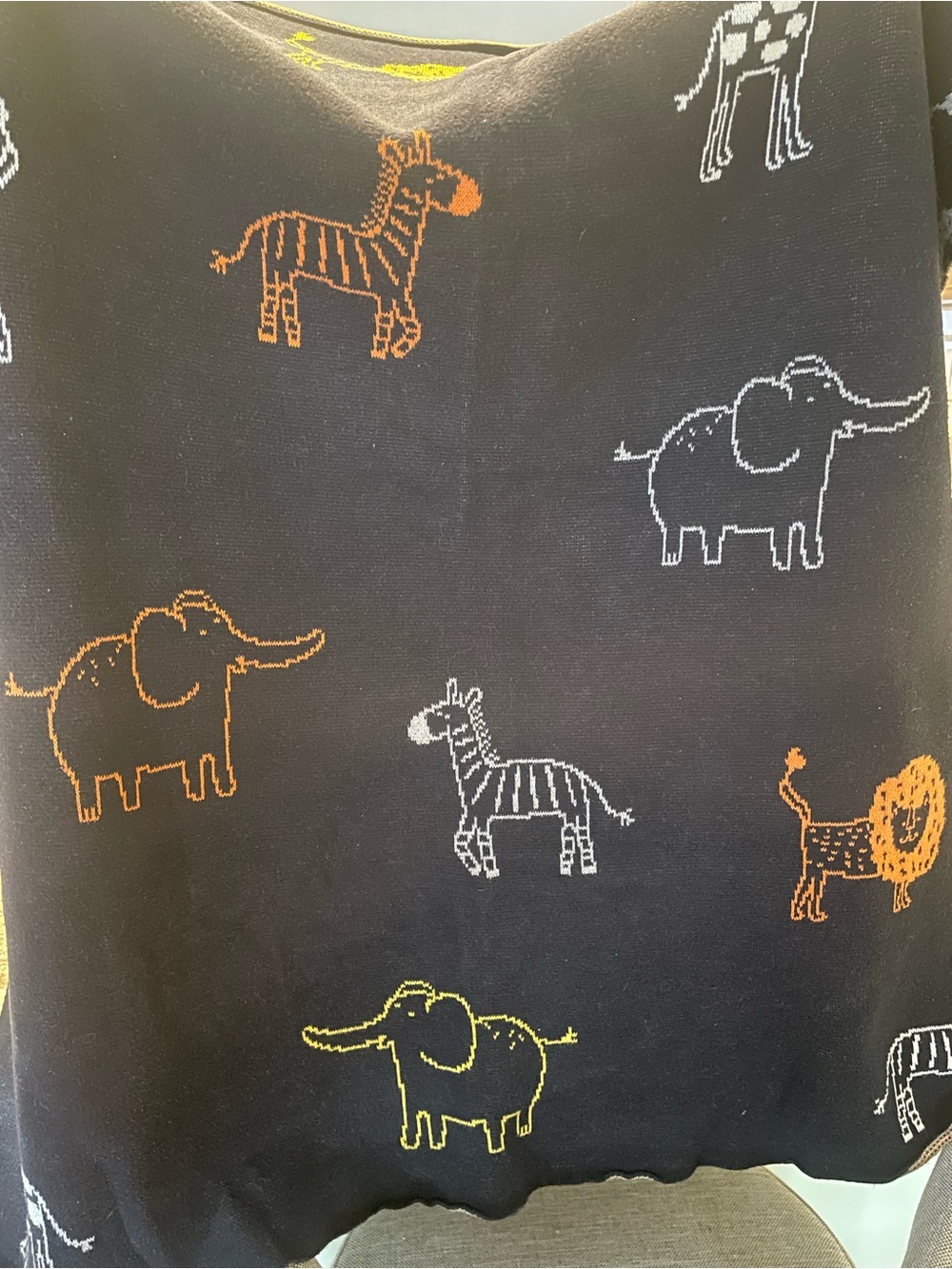 Frolics Kids Collection reversible knit throw/blanket / Jungle animal design
